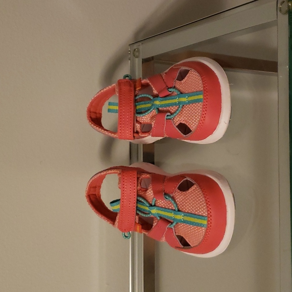 Columbia Little Kids' Techsun Wave Sandal in wild salmon/voltage- size 10